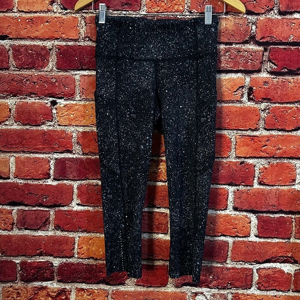 Lululemon leggings size 6